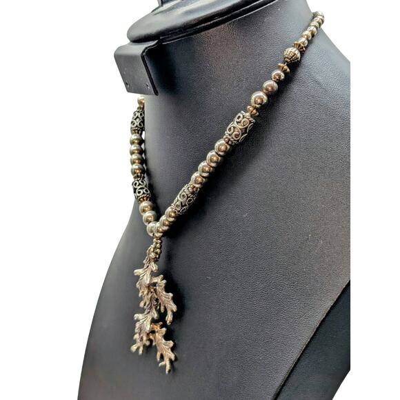 Vintage Silver Tone Bali Bead Layered Leaf Pendant Necklace W/ Hook Clasp - Picture 2 of 6